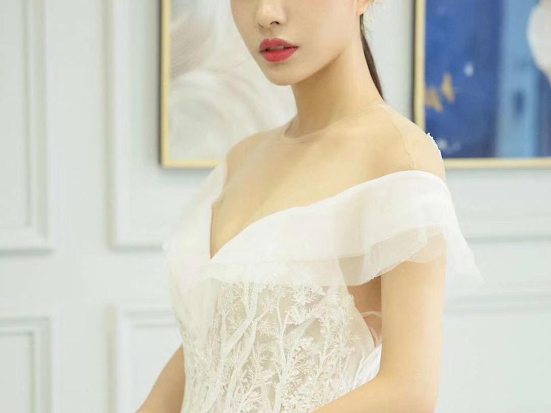 【KELLY特惠】轻奢拖尾3件套+不限量伴娘服