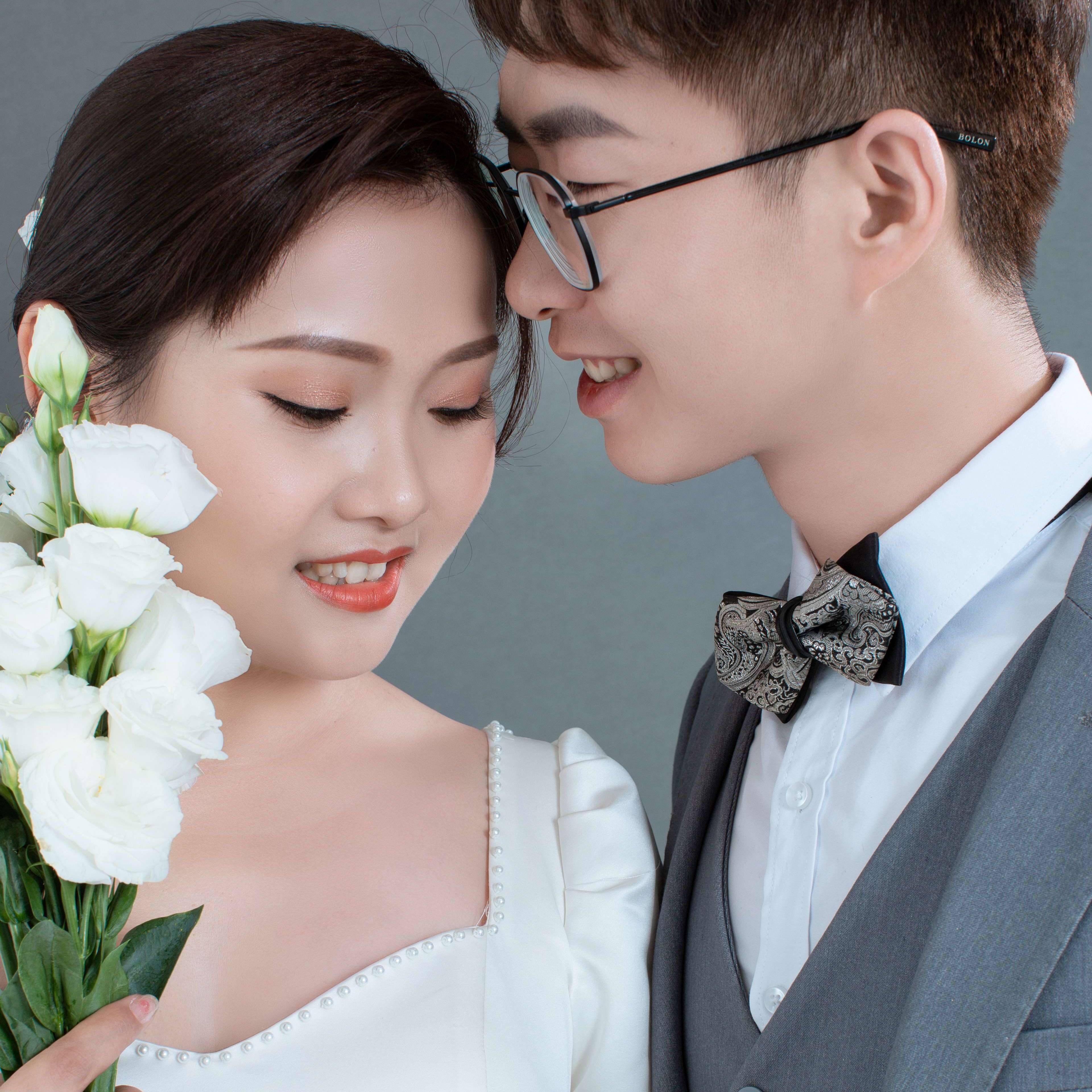 杨岩&杨红‘’韩式极简婚纱照‘’客片欣赏