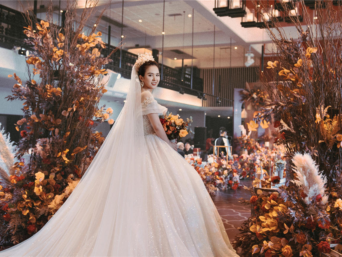 臻爱策划 舞台留影区T台+灯光|超人气 高价比 