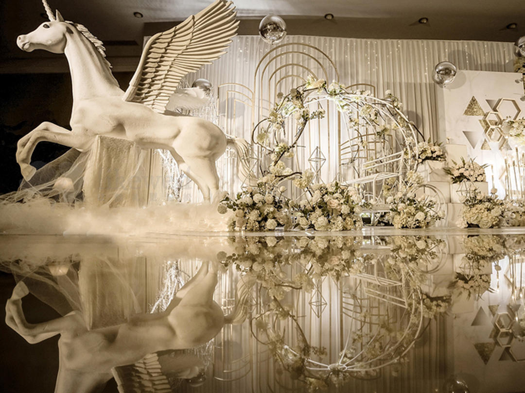 【巴黎情缘婚庆】户外草坪仪式感婚礼