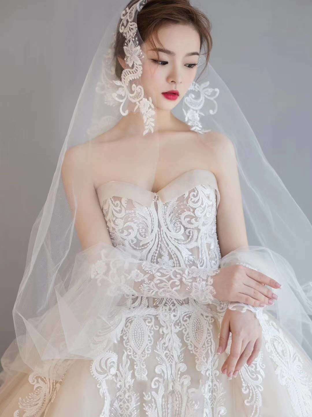 【特价】19年秀款齐地+伴娘服