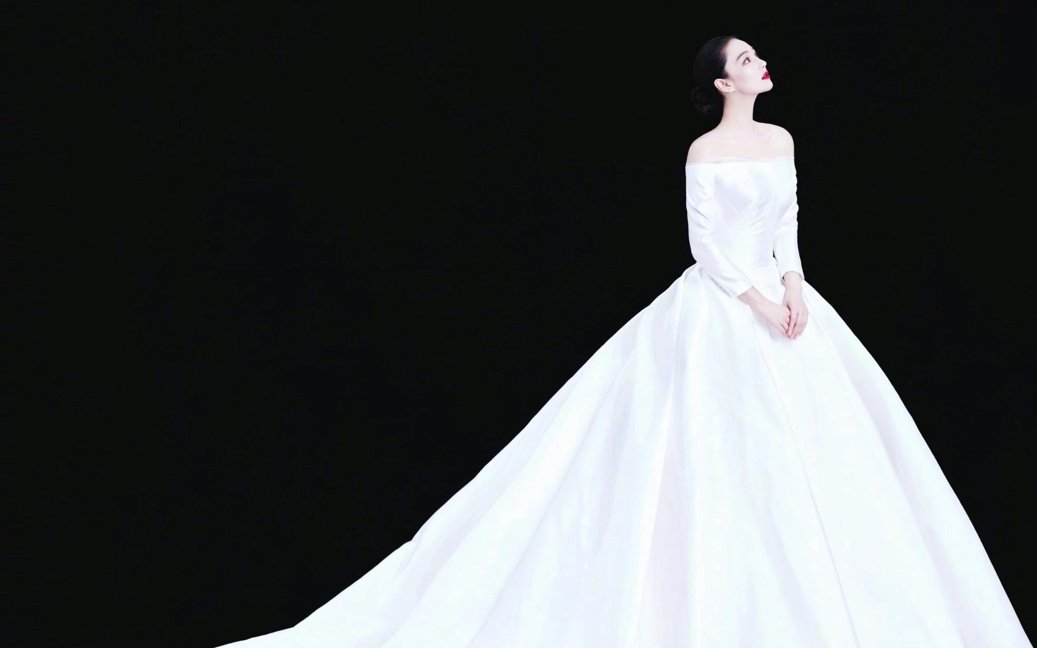 【曼尼婚纱】资深化妆师全程跟妆