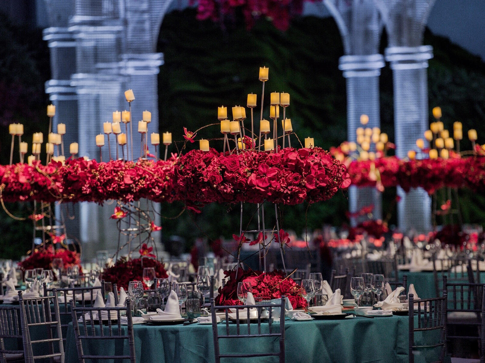 【幸福工厂】--红色网格高端婚礼