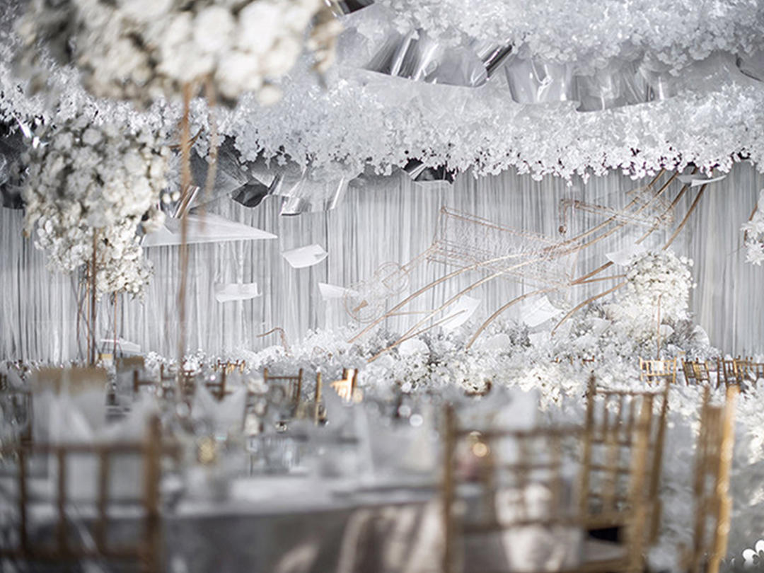 【乐游记】大气白金婚礼/赠送婚礼当天甜品一套