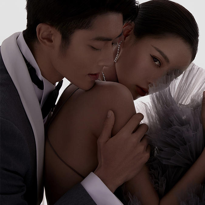 【纯色VOGUE】简约时尚/杂志风内景婚纱照