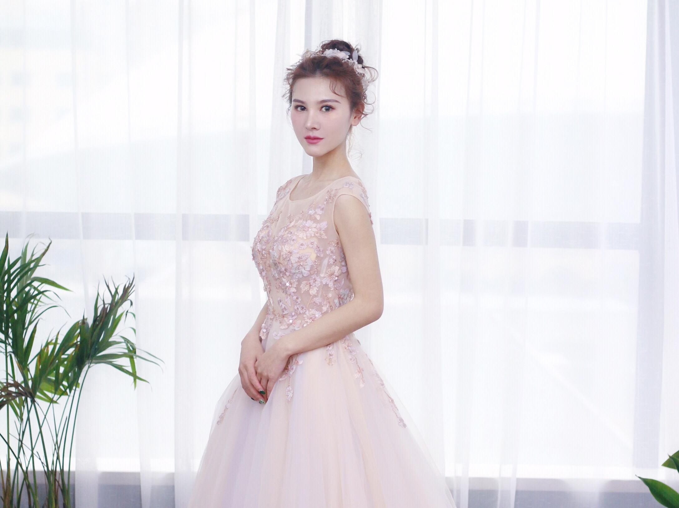 【单品租赁】单件出门纱或中式秀禾或敬酒服租赁