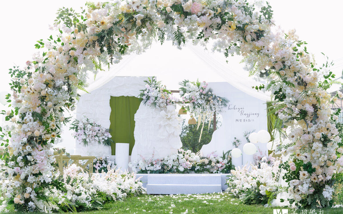 【芊羽婚礼】花间许诺，清风为伴，爱在自然中绽放