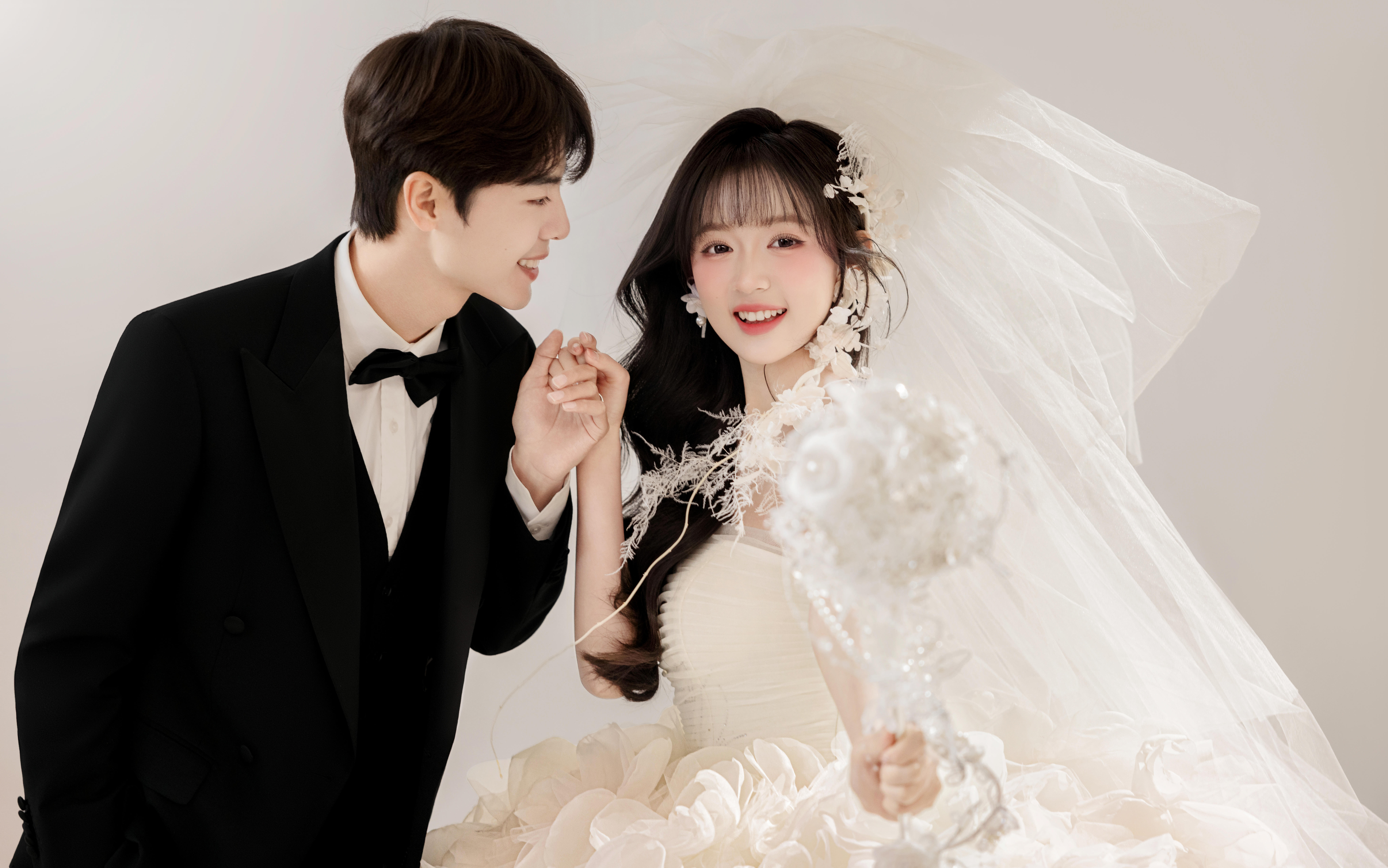 狠狠心动了！结婚必拍的高级感主纱婚纱照💫