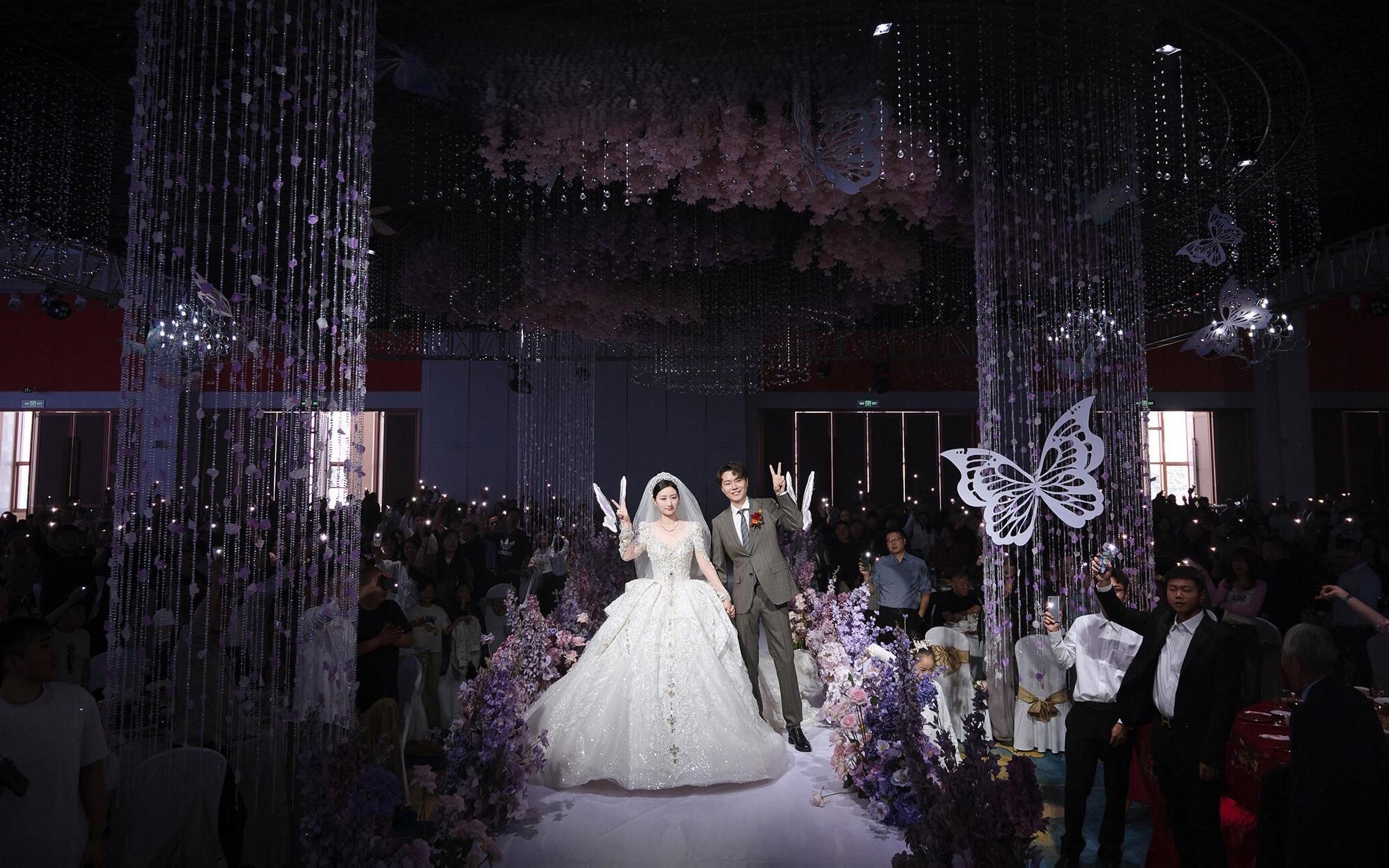 【囍記】紫色油畫風(fēng)婚禮｜浪漫與藝術(shù)的邂逅