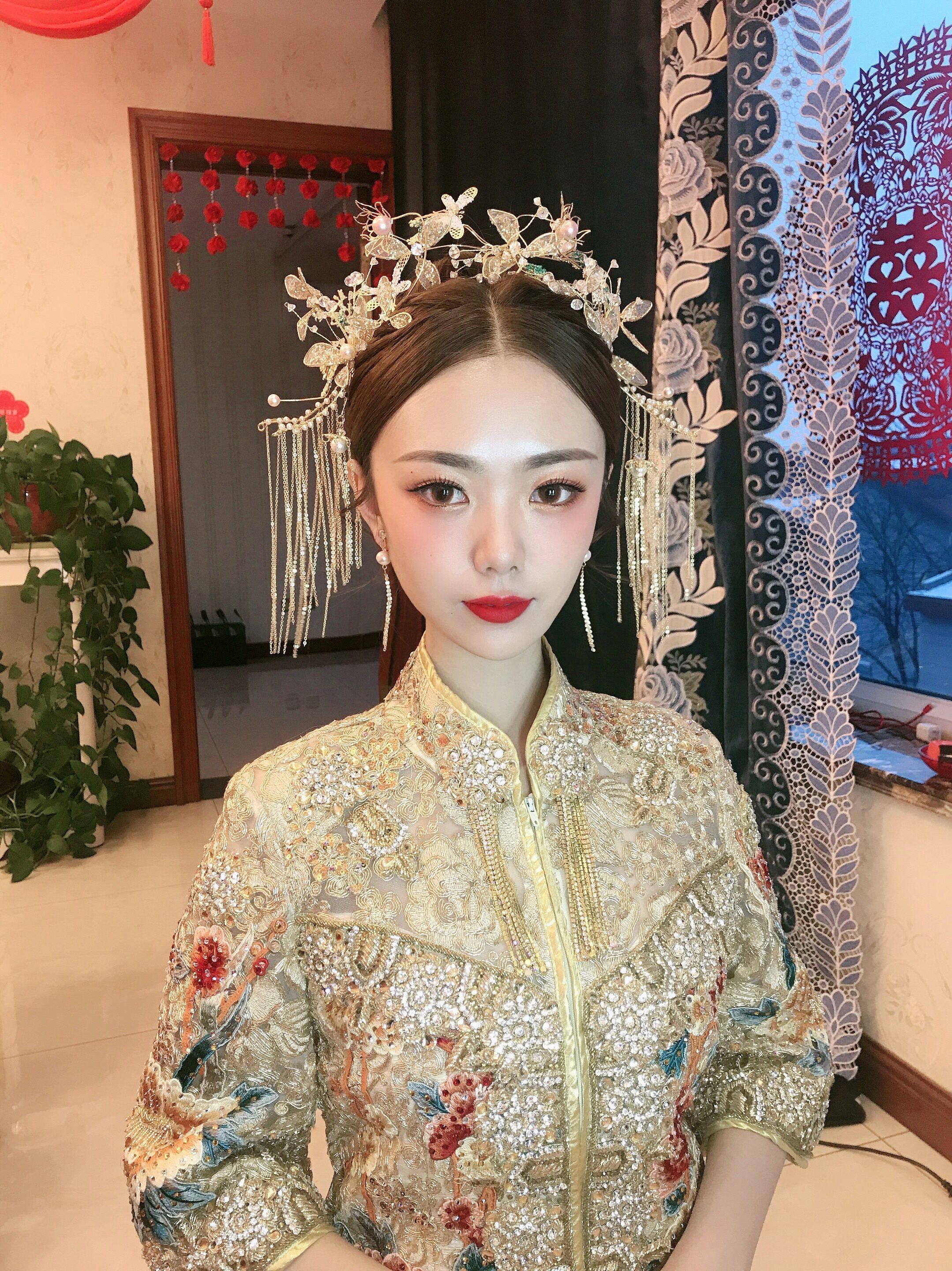 柒小月高端金色主题