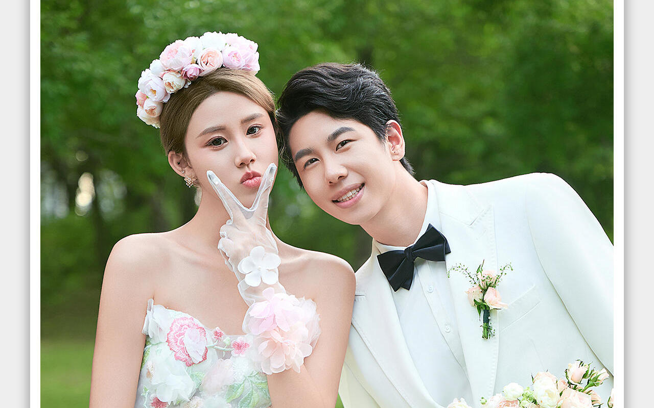 今天翻相册，还是会被森系草坪甜到打滚🌸