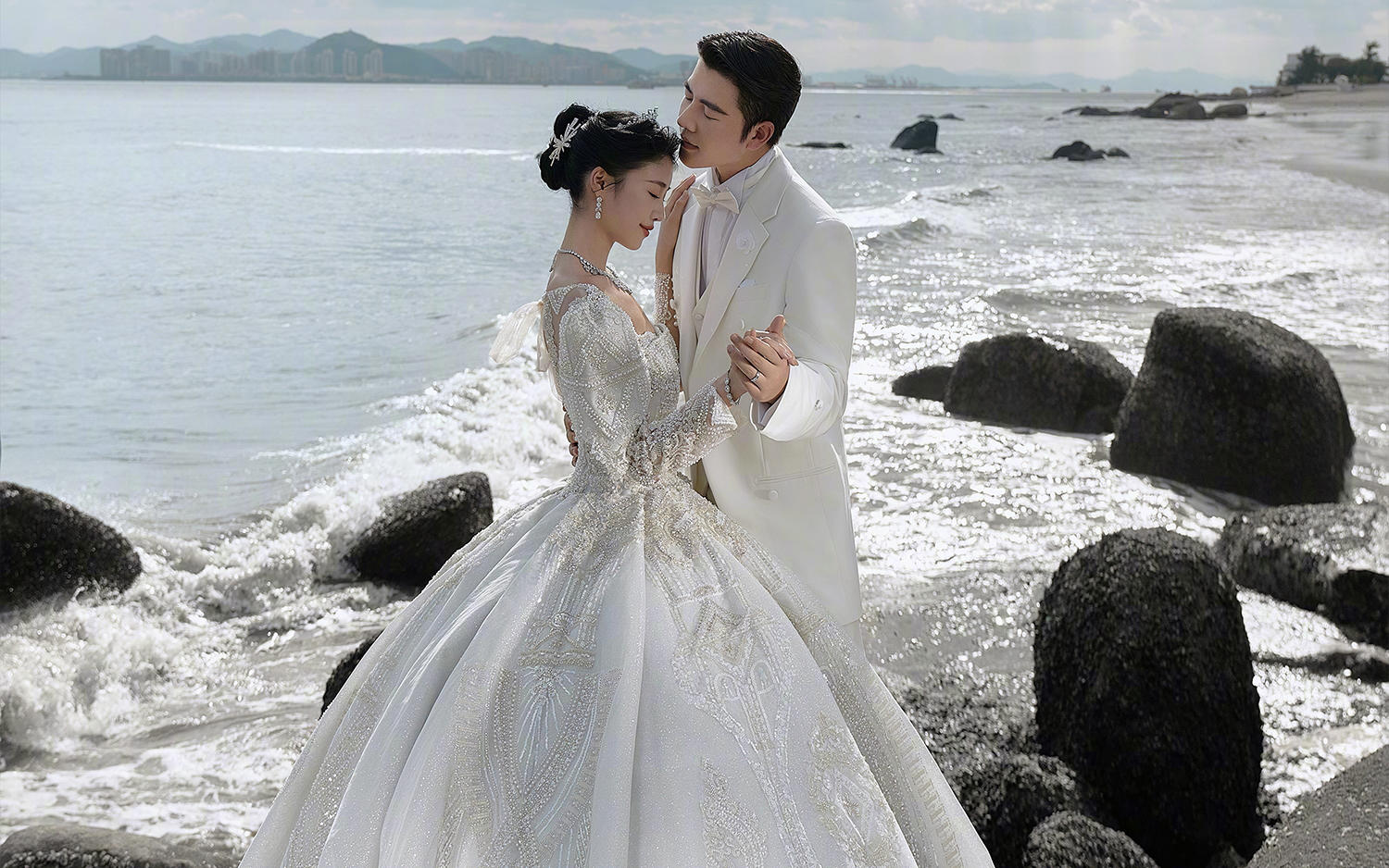 【法式印象】三亚婚纱照 | 珠光钻海💎纪实感