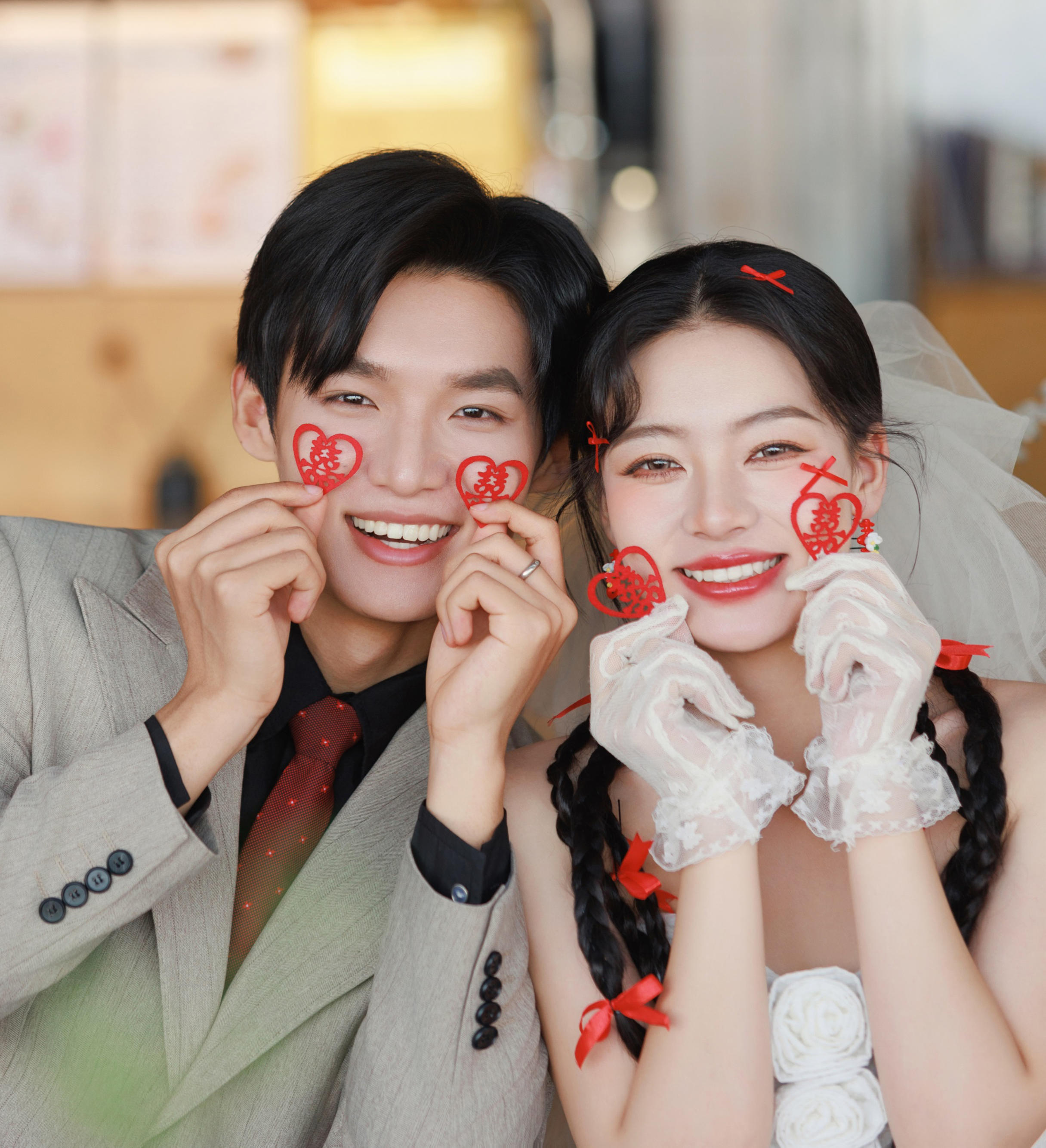 喜嫁婚纱照 长辈夸爆年轻人超爱！！