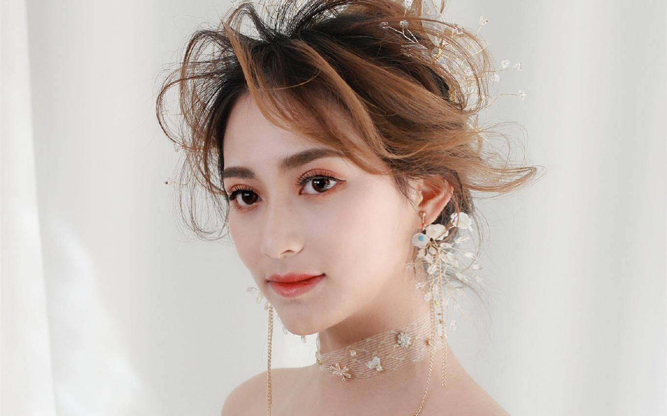2019 仙格瑞拉资深化妆师婚纱造型合集