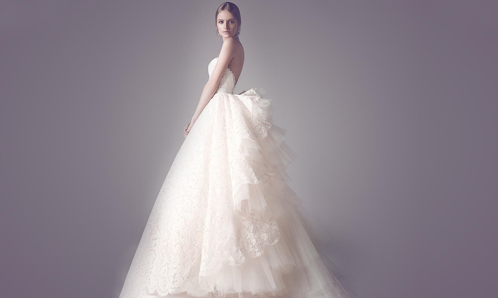 Roval Lace系列拖尾婚纱