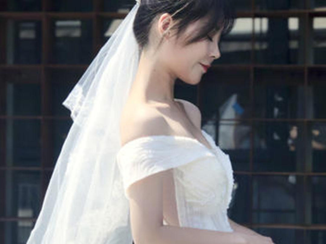 国际奢品气质拖尾+总监老师全天妆 免费试纱