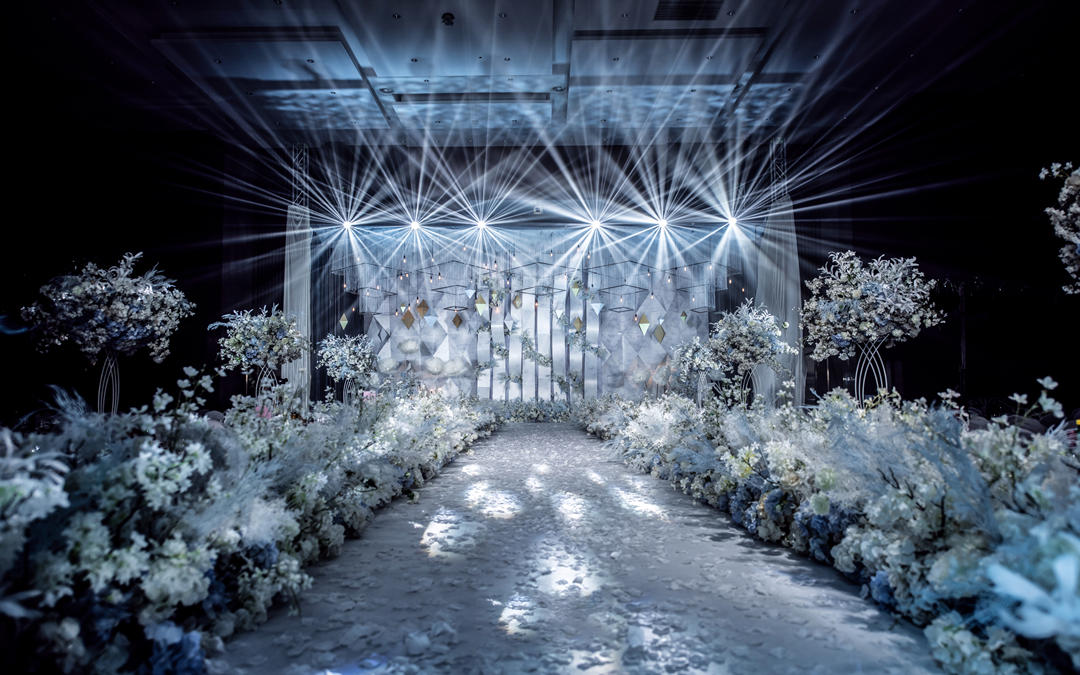 『维卡婚礼』小预算婚礼送总监四大