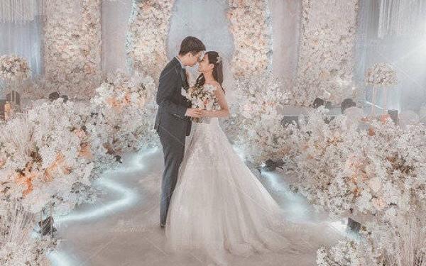 【香槟色的爱恋】2018-2019最火的搭配色