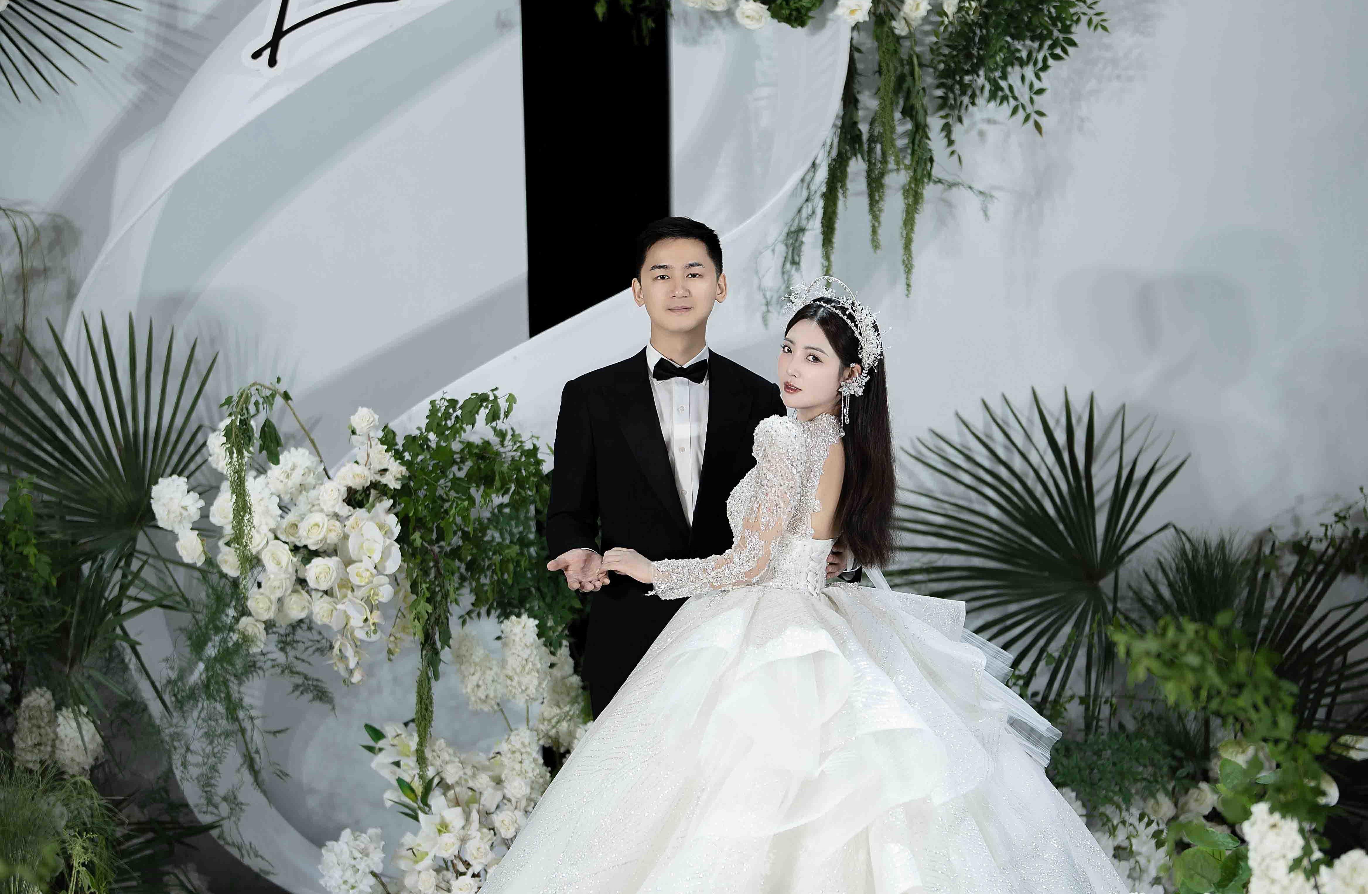 簡約高級白綠婚禮