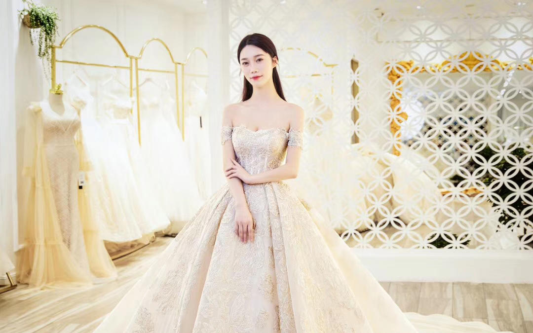 乐生/香槟金婚纱礼服新款