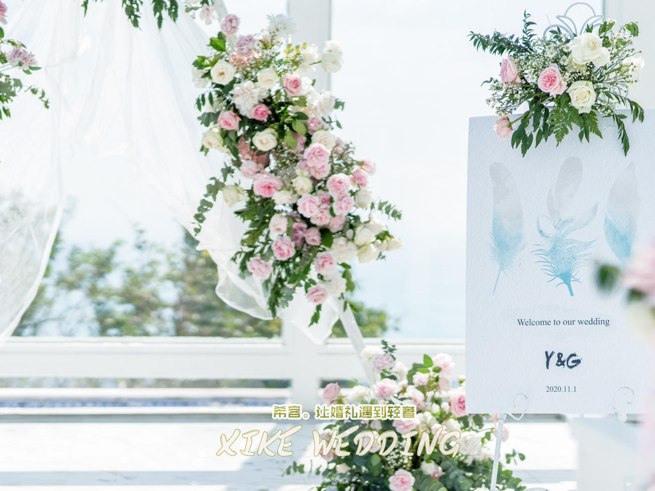 【一价全包】三亚临海教堂婚礼策划+布置+四大金刚