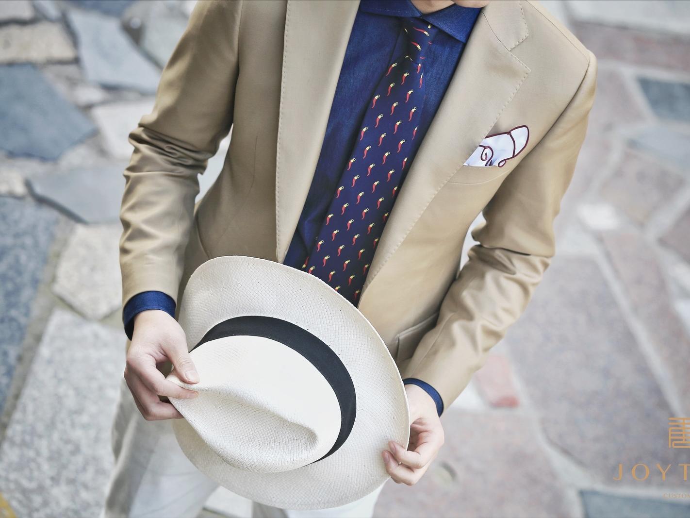 景唐源自英国男装品牌西服纯手工定制