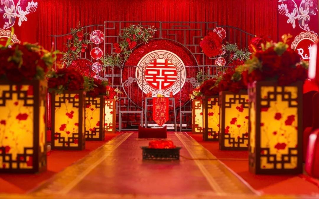 初梦婚礼（小型定制婚礼+定制新娘主纱）
