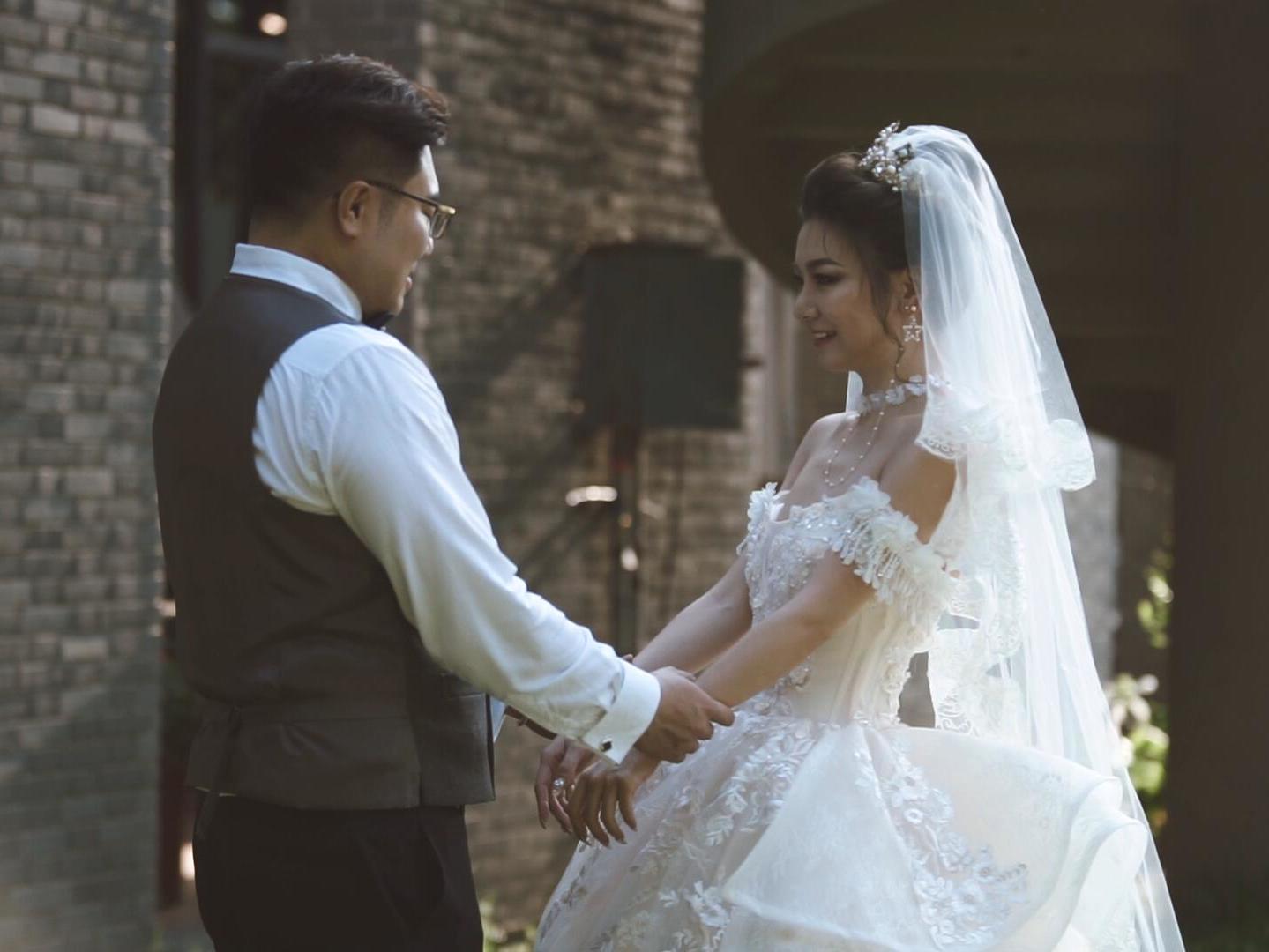 首席级双机婚礼电影   