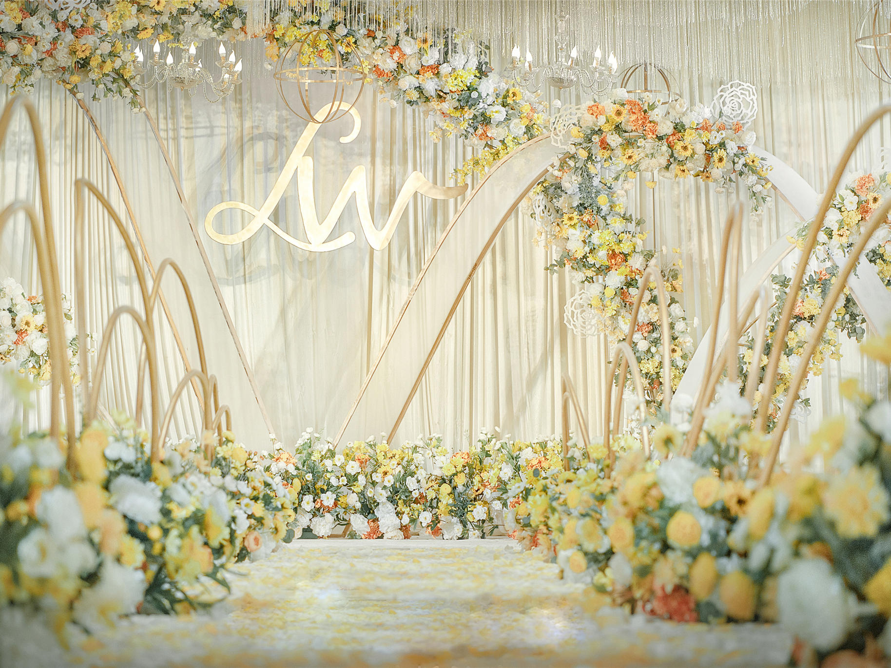 热门极简风 6月限时优惠价 精致但不贵