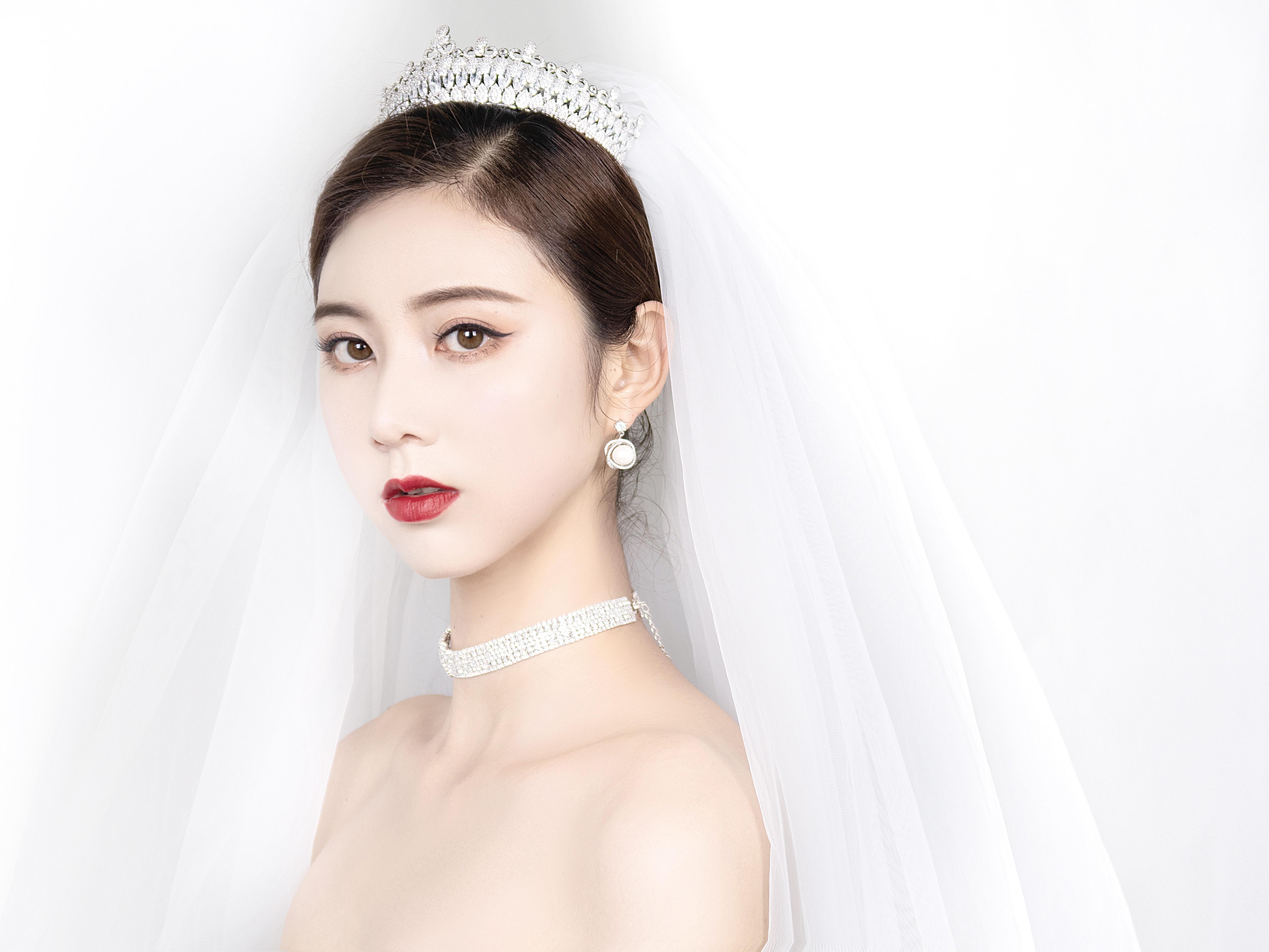 总监可乐私人定制新娘全天婚礼跟妆