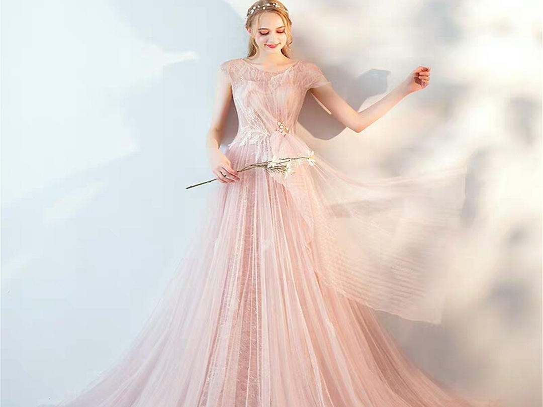 粉色敬酒服仙气梦幻显瘦长款礼服