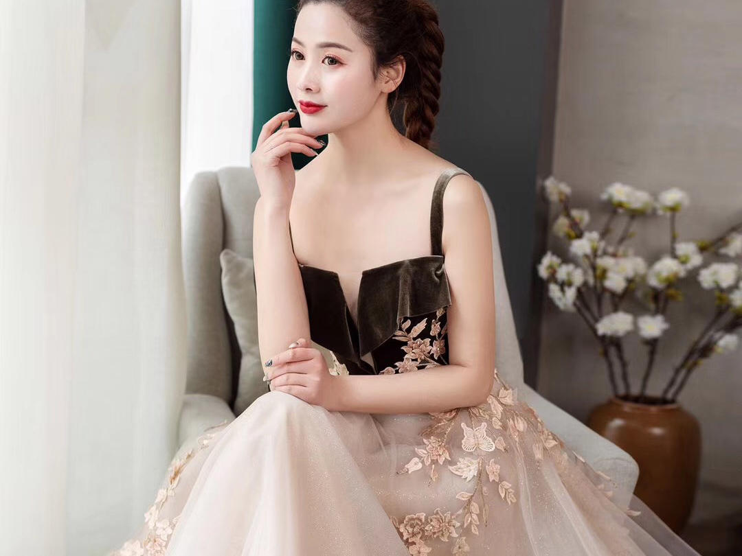 【超值租赁】4件套租赁 珍品系列婚纱