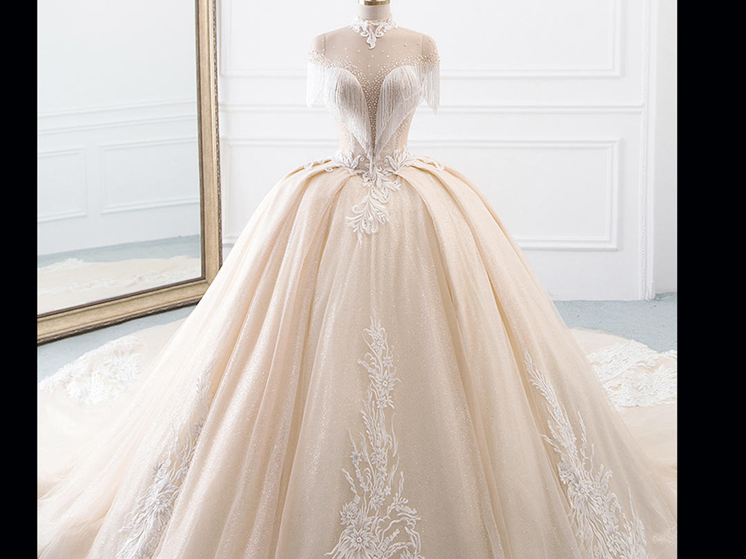 1999 出门秀禾+婚礼拖尾+敬酒服+伴娘服+