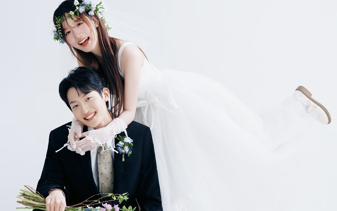 元气简约室内婚纱照