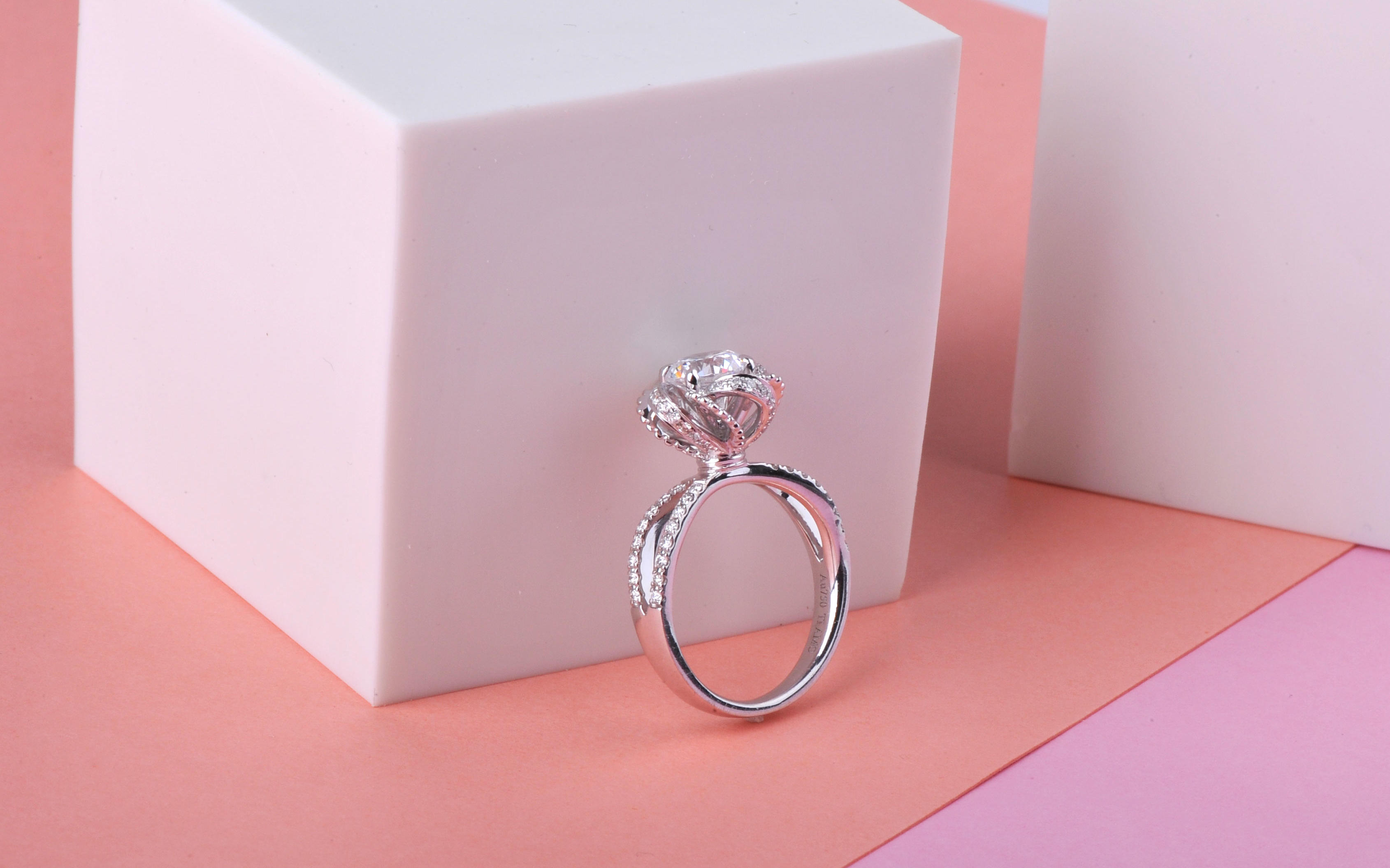 TIAMO钻石-花与爱神-婚戒钻戒定制