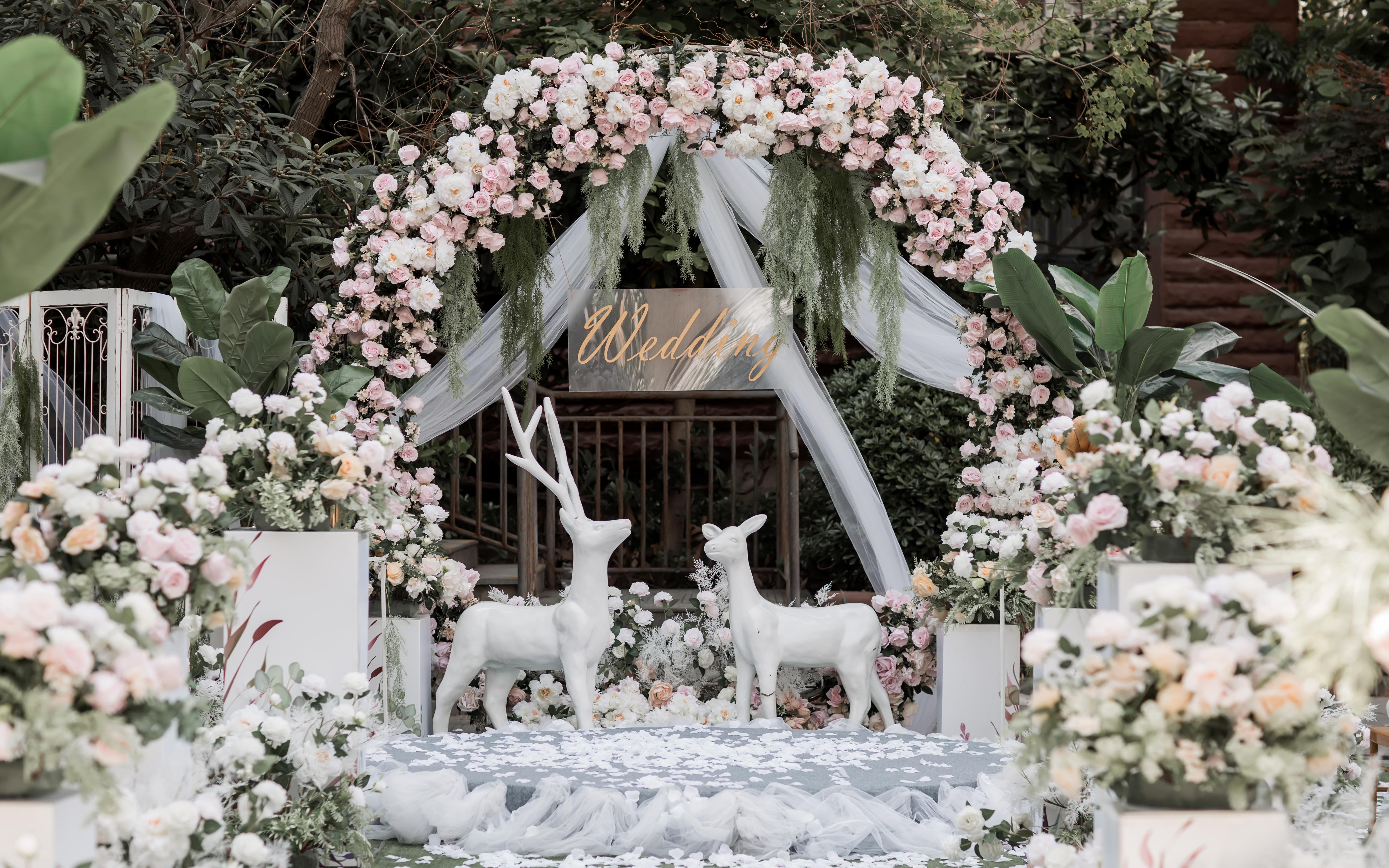 皇城铂嘉婚礼--时尚大理石纹造型