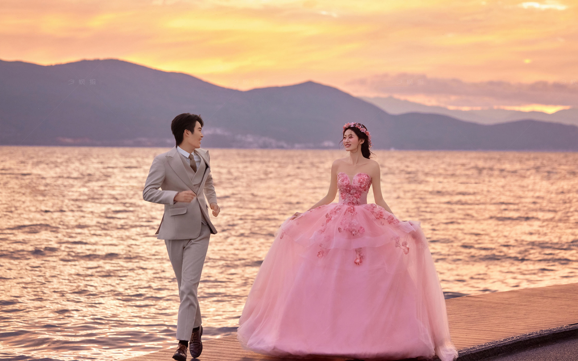 洱海日出，你就是那道光束