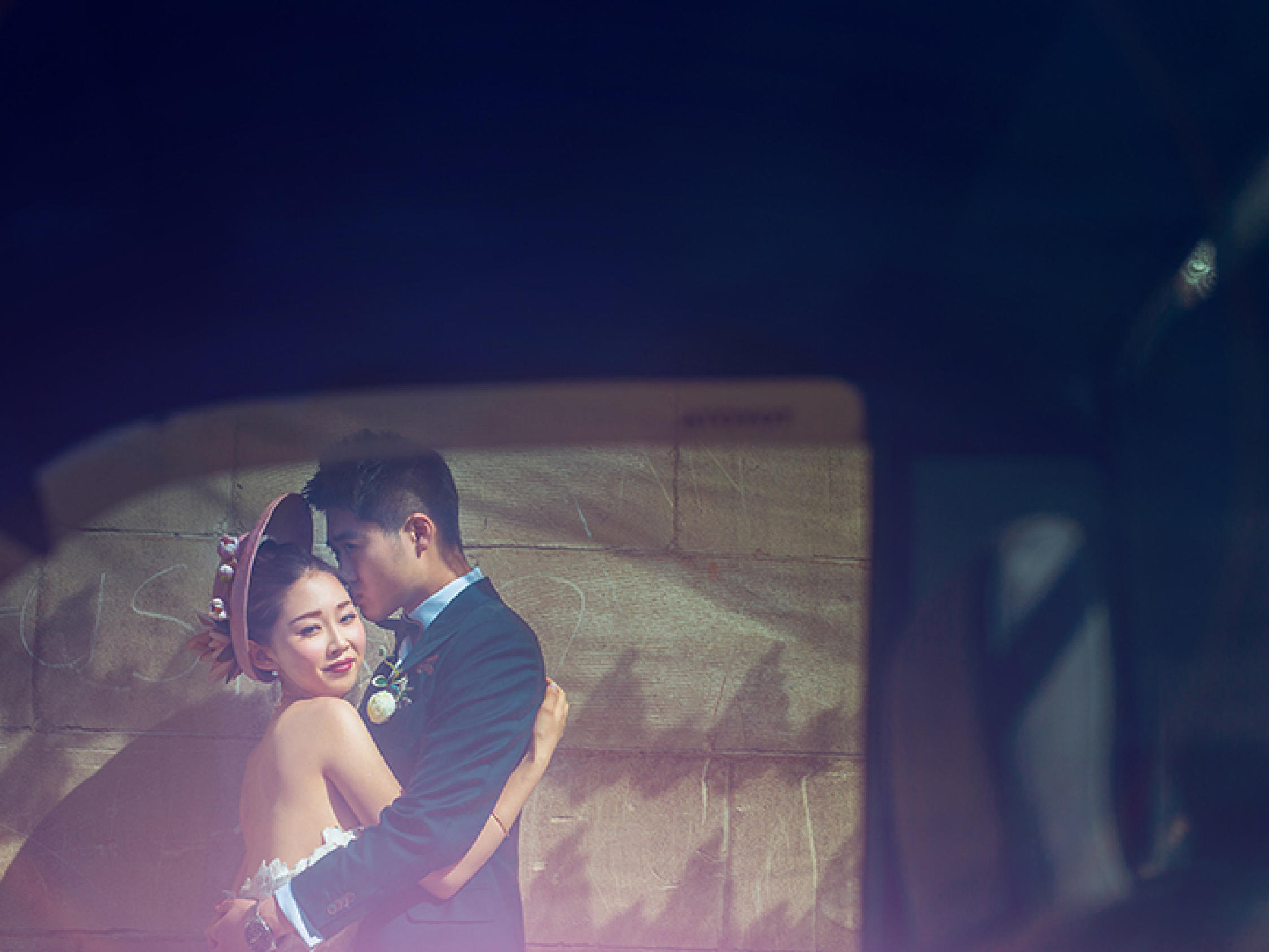 钻石粉面料，是真的钻石哦！