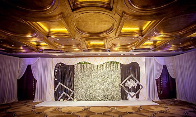  大中华唯美白色婚礼