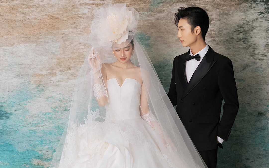 揉碎海蓝入画｜法式婚纱照氛围感拉满