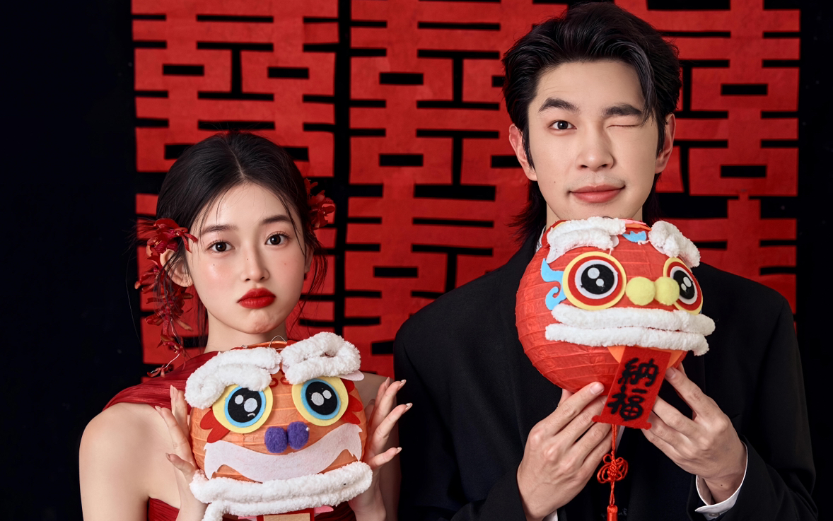 把中国红的浪漫锁进镜头