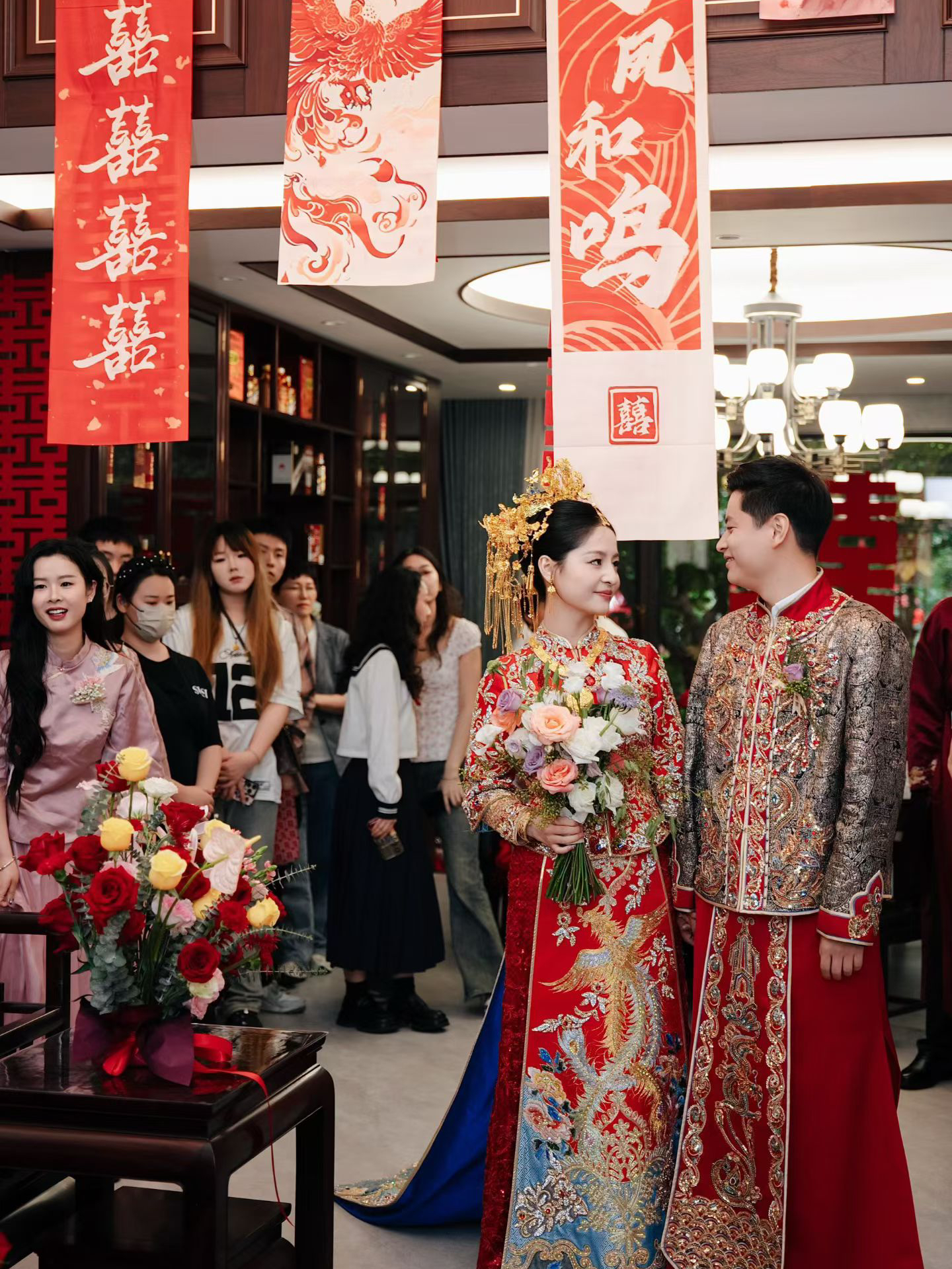 今日妆容 头饰完成  