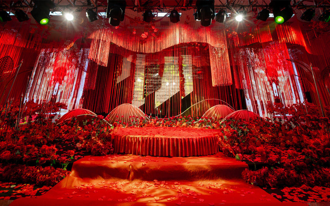 莲心婚庆-达州宾馆二楼红金色大气婚礼