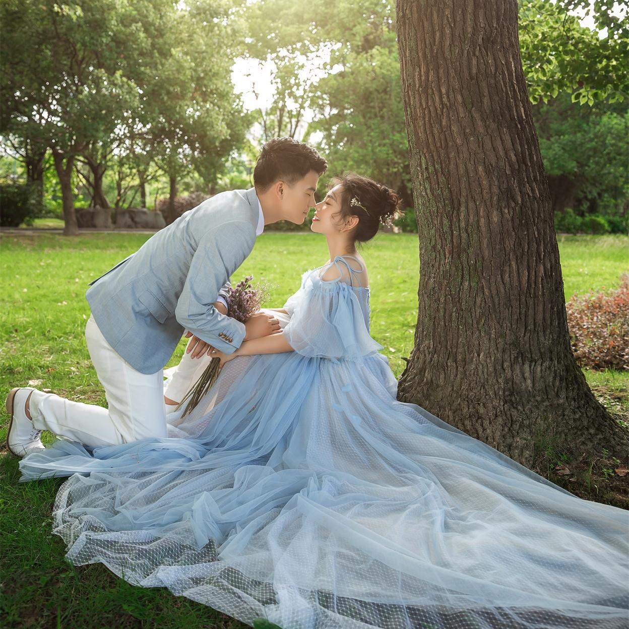 我们爱的见证|园林里的小清新风婚纱照