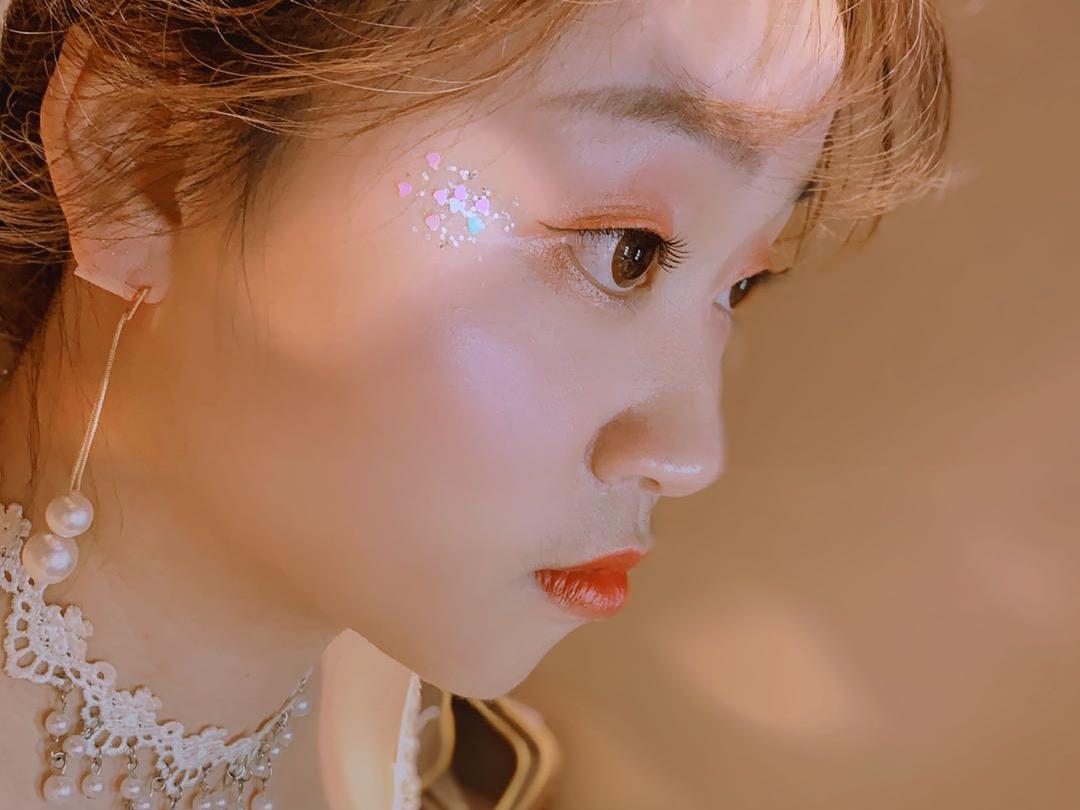 总监档全天跟妆+免租婚纱+亲友妆