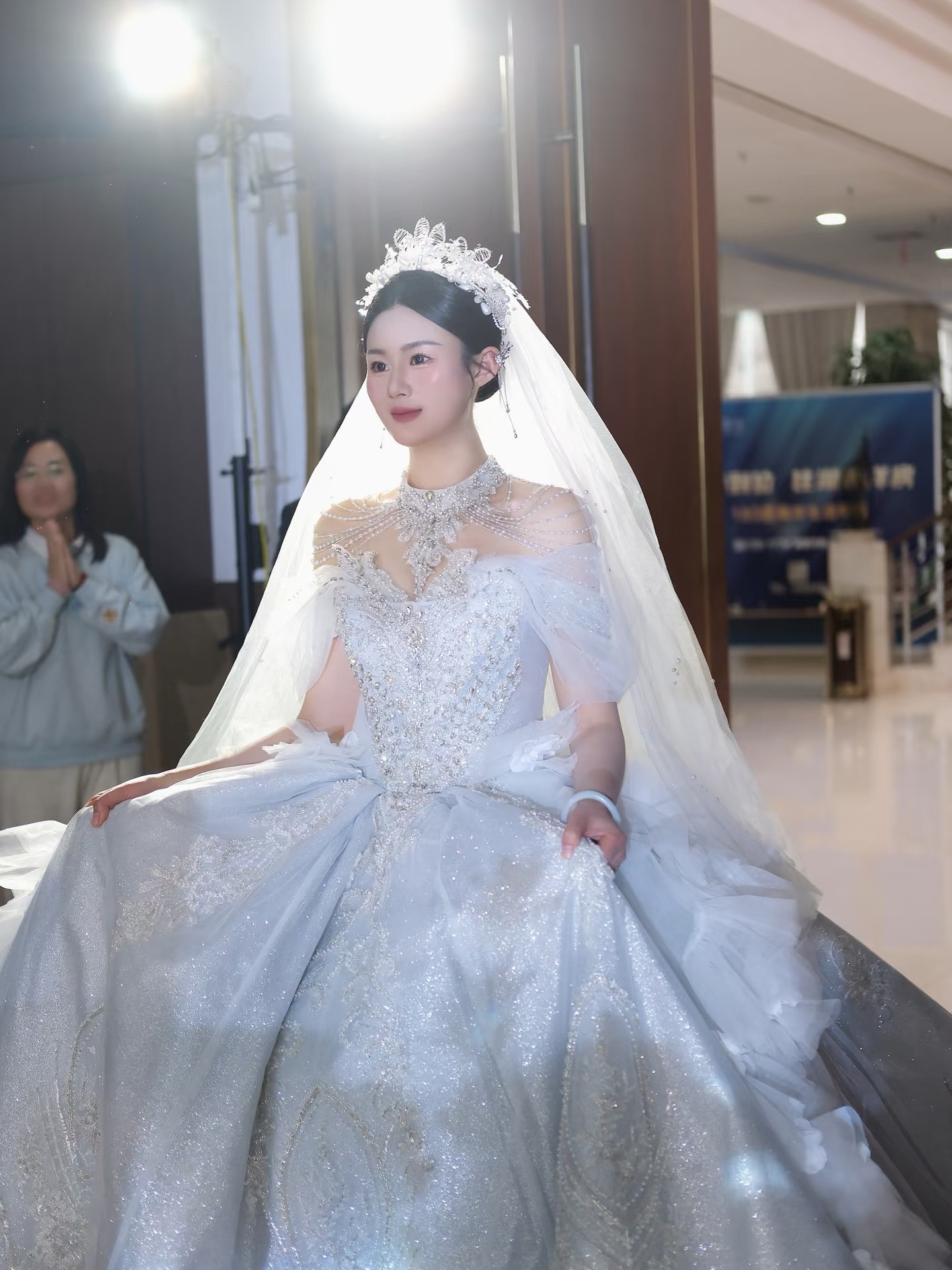 1719婚纱｜主纱新娘造型