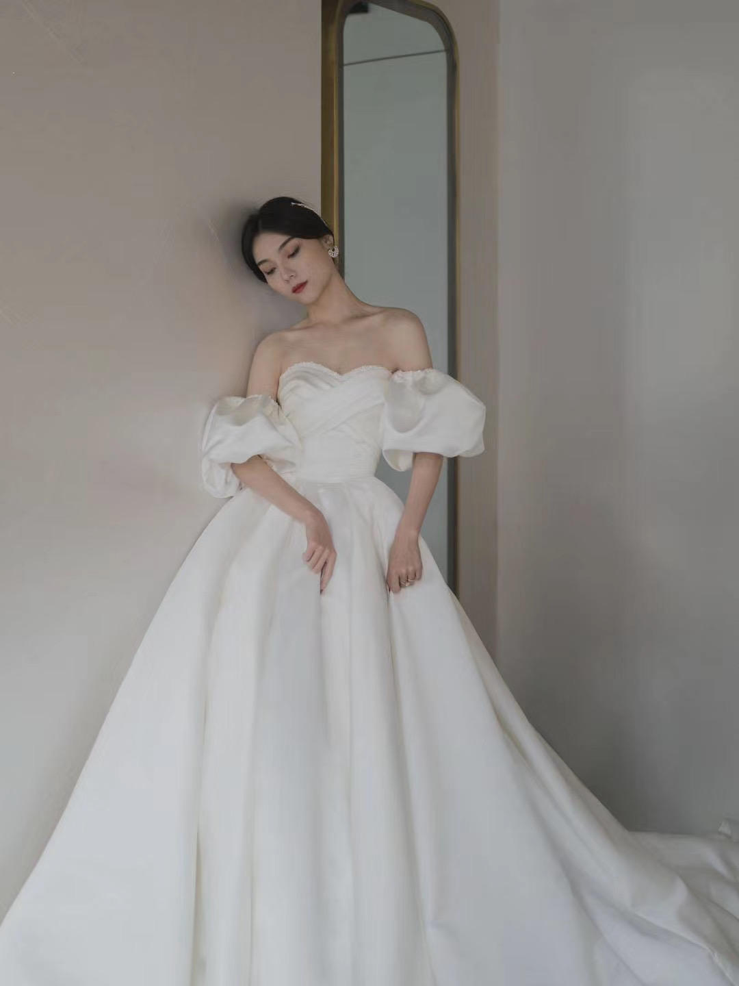 【Ann婚纱】缎面精致主纱