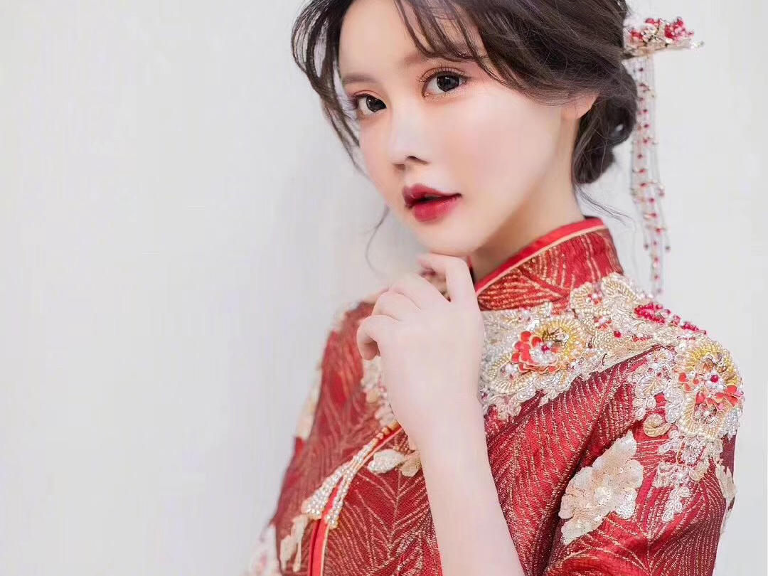 【超值套餐】出门秀禾服+敬酒礼服