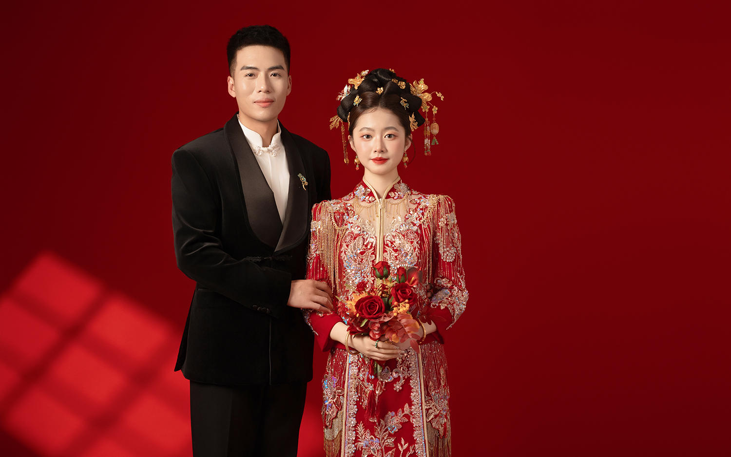 Ms Pan & Mr Hu
