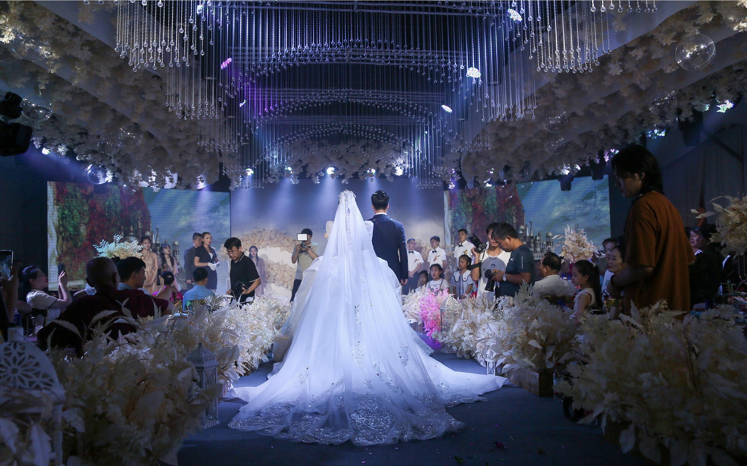 运城婚礼+定制婚礼+户外搭建+一价全包